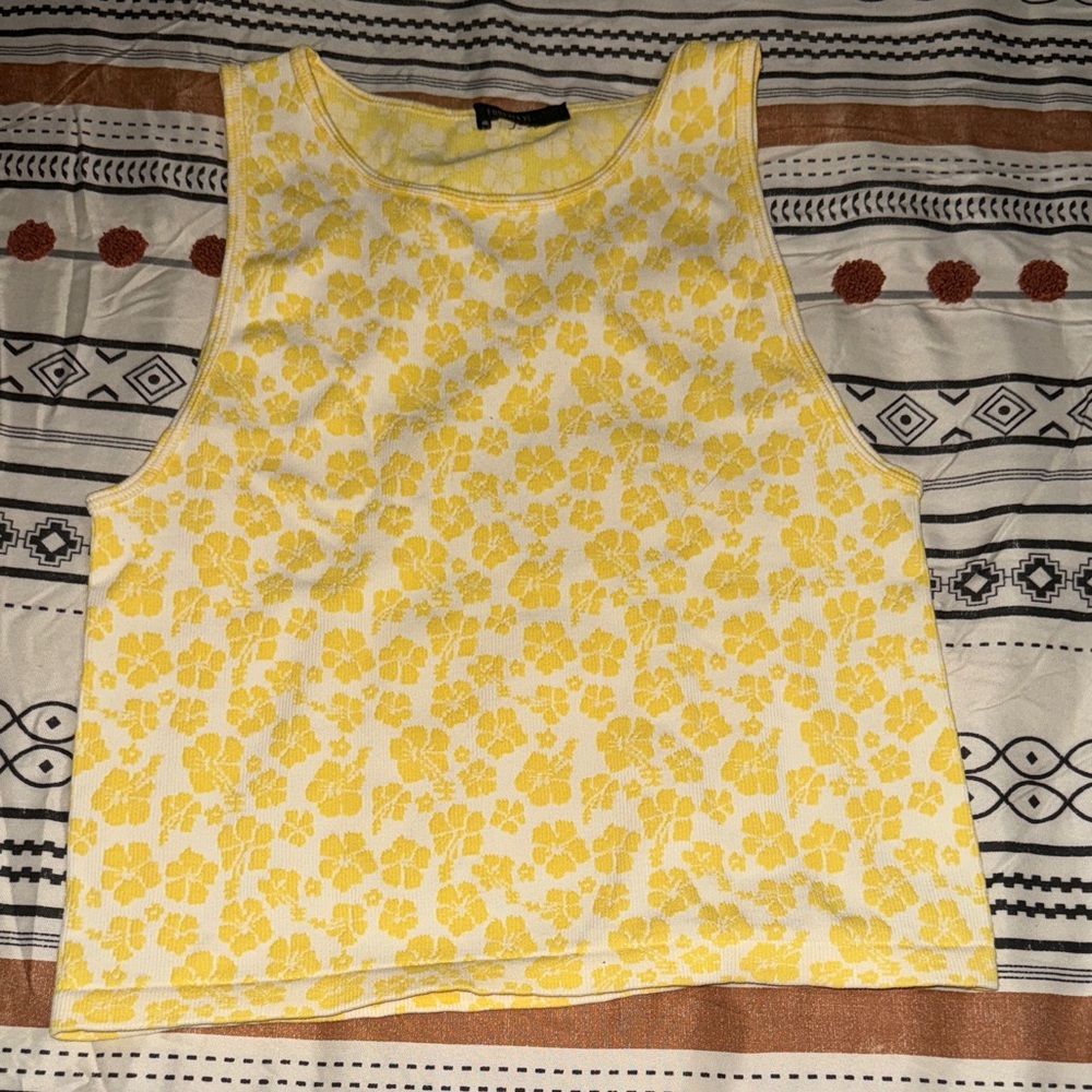 Forever 21 Floral Yellow Sleeveless Top